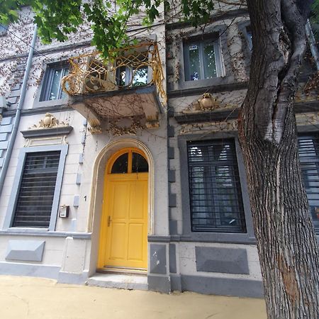 Appartamento Unirii Guest Bucarest Esterno foto