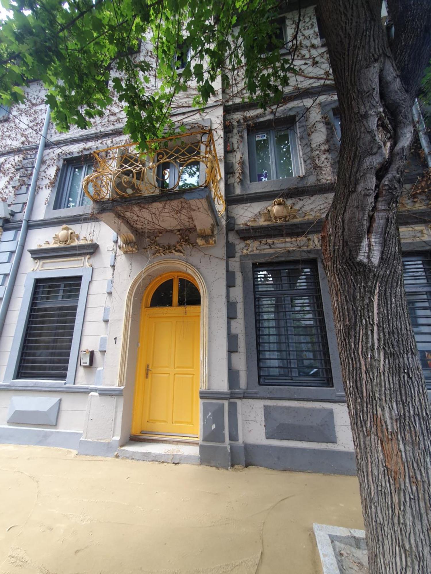 Appartamento Unirii Guest Bucarest Esterno foto